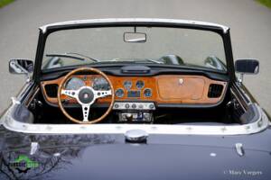 Image 10/37 of Triumph TR 4 (1965)