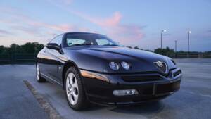 Imagen 9/90 de Alfa Romeo GTV 2.0 Twin Spark (1998)