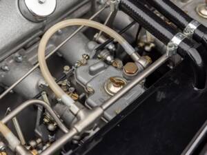 Bild 48/62 von Aston Martin DB 6 Mk II (1970)