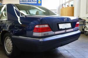 Immagine 11/36 di Mercedes-Benz S 500 L (1994)