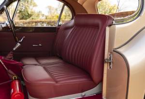 Image 28/34 of Jaguar XK 120 FHC (1952)