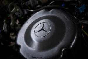 Image 68/89 of Mercedes-Benz 560 SL (1986)