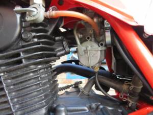 Bild 22/38 von Honda DUMMY (1983)