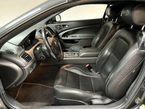Afbeelding 10/17 van Jaguar XKR (2013)