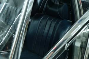 Image 30/50 of Mercedes-Benz 300 SEL 3.5 (1972)