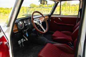 Image 18/50 de Alfa Romeo Giulia Nuova Super 1600 (1968)