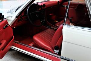 Imagen 46/76 de Mercedes-Benz 450 SLC (1978)