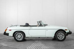 Bild 10/50 von MG MGB (1977)