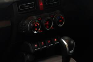 Immagine 9/31 di Suzuki Jimny (2019)