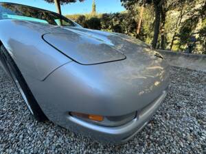 Image 64/191 of Chevrolet Corvette (1999)
