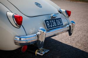 Image 16/46 of MG MGA 1500 (1959)