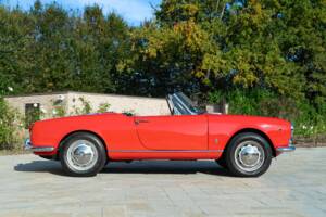 Immagine 9/50 di Alfa Romeo Giulia 1600 Spider (1964)