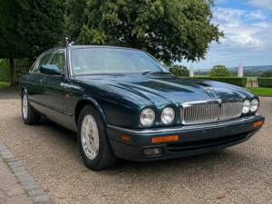 Bild 1/8 von Jaguar XJ 6 4.0 (1995)