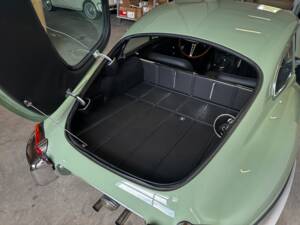 Bild 24/29 von Jaguar E-Type 4.2 (1967)