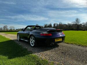 Bild 15/81 von Porsche 911 Turbo (2004)