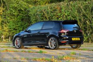 Bild 15/35 von Volkswagen Beetle 2.0 TSI (2017)