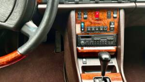 Bild 10/15 von Mercedes-Benz 500 SEC (1985)