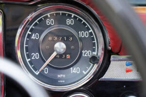 Image 9/50 de Mercedes-Benz 280 SL (1969)