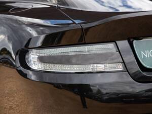 Image 47/94 of Aston Martin DB 9 (2014)