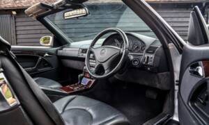 Image 4/43 of Mercedes-Benz SL 280 (2002)