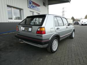 Image 4/23 of Volkswagen Golf Mk II GTi 1.8 (1988)