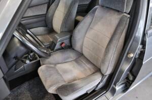 Image 14/34 de Alfa Romeo 75 2.0 Twin Spark (1987)