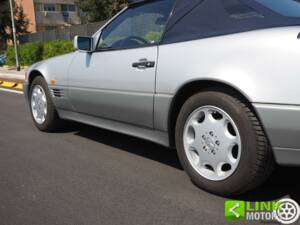 Image 9/50 de Mercedes-Benz 300 SL-24 (1992)