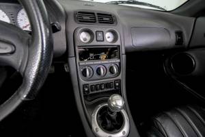 Image 16/50 of MG TF 135 (2002)