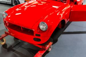 Image 3/22 de MG MGB GT V8 (1974)