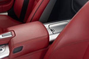 Image 35/48 of Mercedes-Benz SLS AMG Roadster (2012)