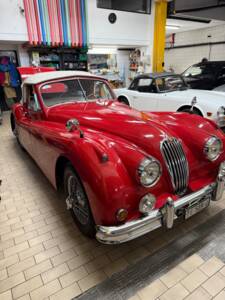 Image 8/14 of Jaguar XK 140 SE DHC (1956)