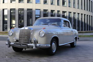Image 19/41 of Mercedes-Benz 220 SE (1959)