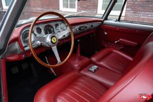 Image 16/28 de Ferrari 250 GT Pininfarina Coupe (1960)