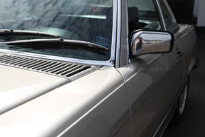 Bild 25/32 von Mercedes-Benz 500 SL (1988)