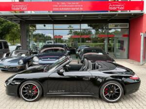 Afbeelding 1/43 van Porsche 911 Carrera 4 GTS (2011)