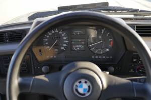 Afbeelding 10/44 van BMW 635 CSi (1985)