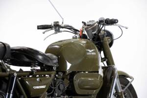 Bild 25/50 von Moto Guzzi Nuovo Falcone Militare (1973)