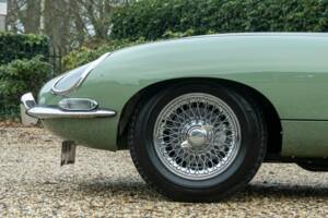 Afbeelding 28/50 van Jaguar E-Type 4.2 (1967)