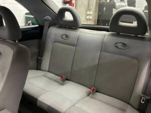 Bild 11/17 von Volkswagen New Beetle 1.4 (2002)
