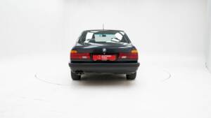 Afbeelding 7/15 van BMW 730i (1988)