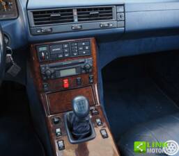 Image 12/50 de Mercedes-Benz 300 SL-24 (1992)