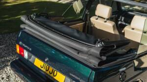 Image 25/50 of Volkswagen Golf Mk I GTI 1.8 (1991)