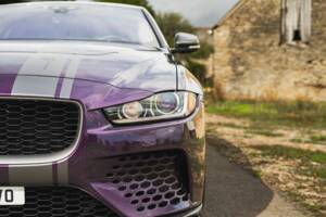 Image 40/50 of Jaguar XE SV Project 8 (2018)