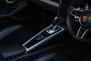Bild 36/57 von Porsche 911 Carrera (2016)