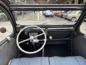 Bild 19/26 von Citroën 2 CV (1959)