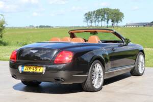 Bild 8/50 von Bentley Continental GTC (2007)