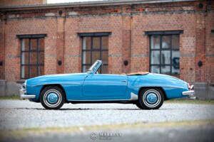 Image 2/58 de Mercedes-Benz 190 SL (1962)