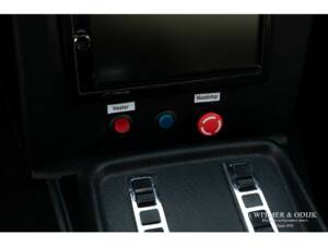 Image 33/36 of Mercedes-Benz 280 SE (1969)