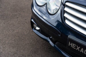 Image 56/60 of Mercedes-Benz SL 65 AMG (2004)