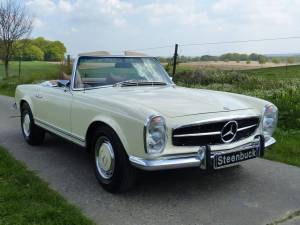 Mercedes-Benz 230 SL "Pagode" (W 113) 1971